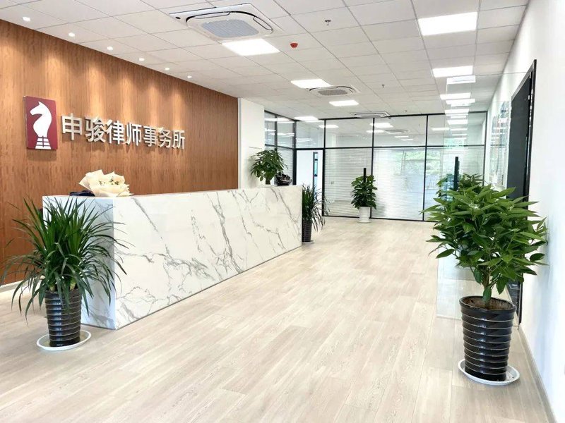 刑事辩护律师：维护正义的最后一道防线